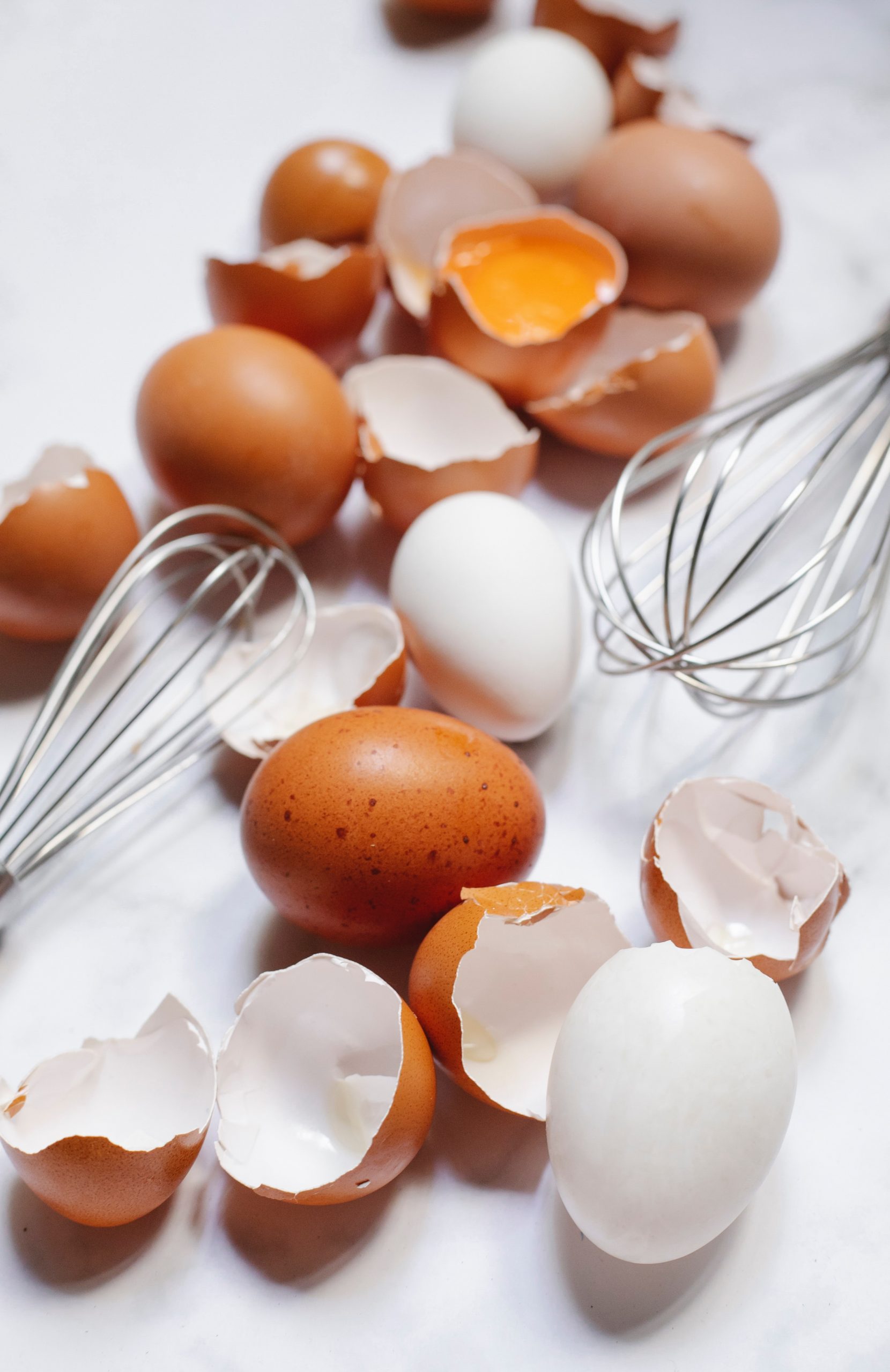 お菓子作りにおける卵の役割